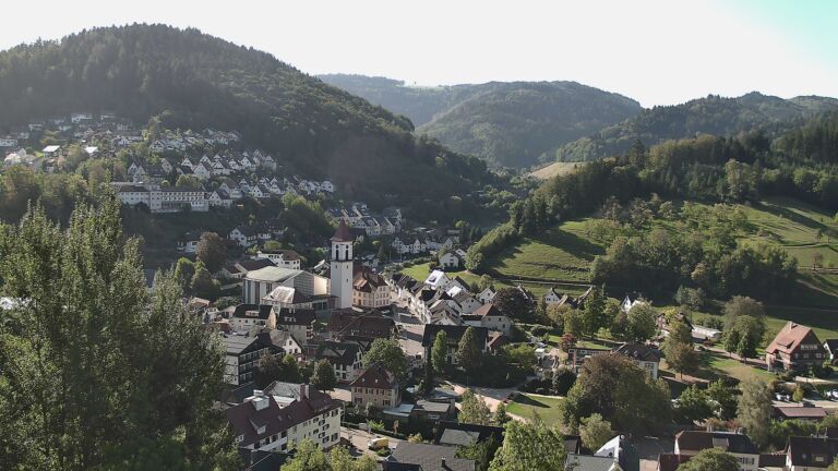 Dieses Bild zeigt eine Webcam-Aufnahme von Ottenhöfen, aufgenommen am Dienstag, den 22.09.2026 um 10:10 Uhr