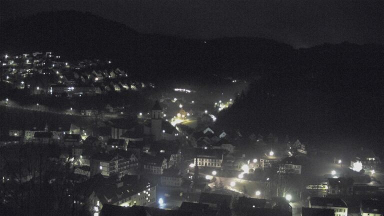 Dieses Bild zeigt eine Webcam-Aufnahme von Ottenhöfen, aufgenommen am Dienstag, den 27.01.2026 um 23:00 Uhr