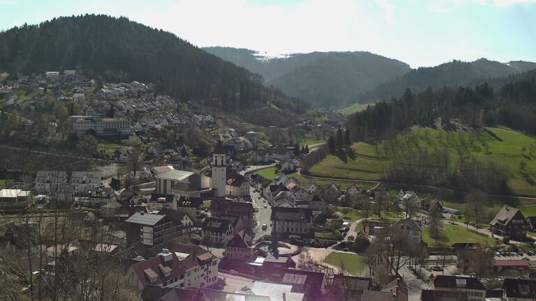 Dieses Bild zeigt eine Webcam-Aufnahme von Ottenhöfen, aufgenommen am Donnerstag, den 02.04.2026 um 12:30 Uhr