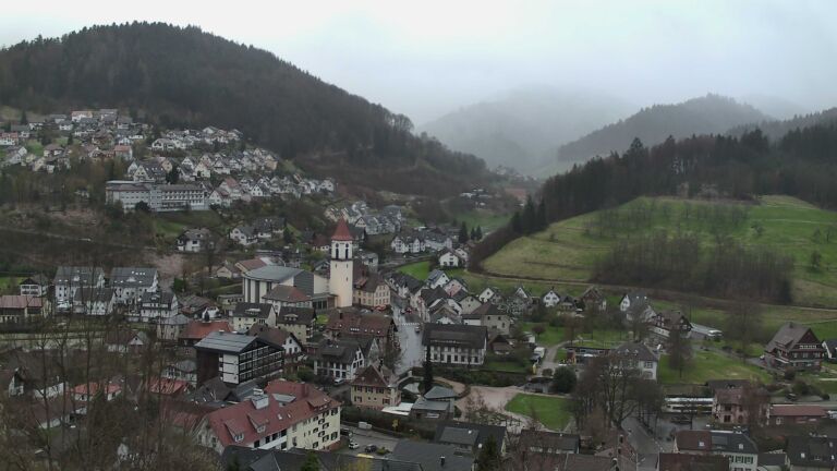 Dieses Bild zeigt eine Webcam-Aufnahme von Ottenhöfen, aufgenommen am Mittwoch, den 25.03.2026 um 17:40 Uhr