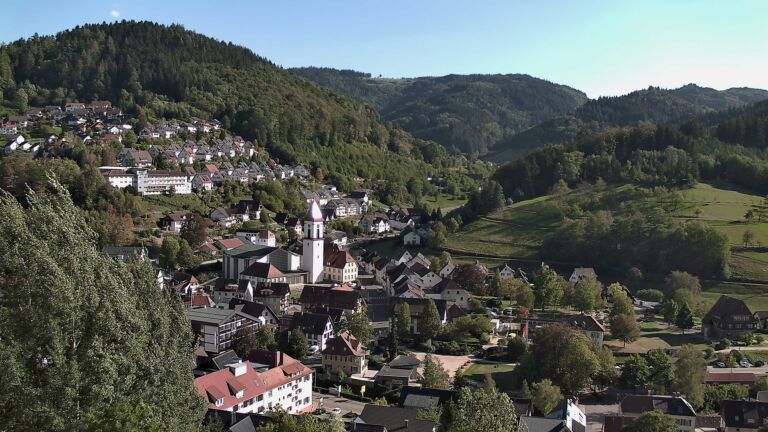 Dieses Bild zeigt eine Webcam-Aufnahme von Ottenhöfen, aufgenommen am Dienstag, den 22.09.2026 um 16:30 Uhr
