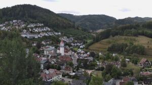 Dieses Bild zeigt eine Webcam-Aufnahme von Ottenhöfen, aufgenommen am Montag, den 31.08.2026 um 09:00 Uhr