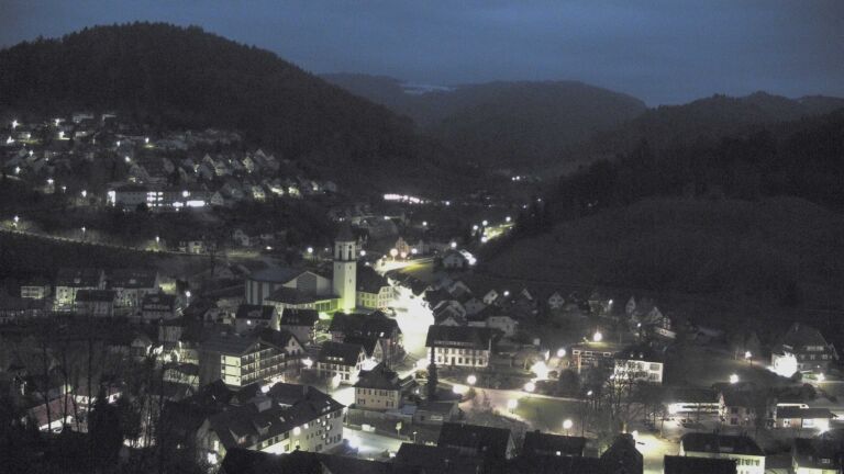 Dieses Bild zeigt eine Webcam-Aufnahme von Ottenhöfen, aufgenommen am Freitag, den 03.04.2026 um 06:20 Uhr