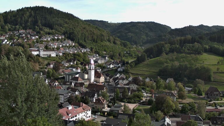 Dieses Bild zeigt eine Webcam-Aufnahme von Ottenhöfen, aufgenommen am Montag, den 21.09.2026 um 16:40 Uhr