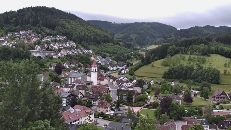 Dieses Bild zeigt eine Webcam-Aufnahme von Ottenhöfen, aufgenommen am Mittwoch, den 03.06.2026 um 06:20 Uhr