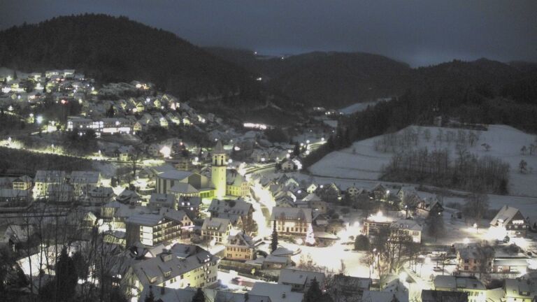 Dieses Bild zeigt eine Webcam-Aufnahme von Ottenhöfen, aufgenommen am Freitag, den 02.01.2026 um 07:40 Uhr