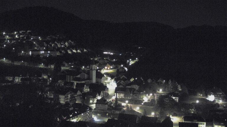 Dieses Bild zeigt eine Webcam-Aufnahme von Ottenhöfen, aufgenommen am Freitag, den 24.04.2026 um 01:30 Uhr