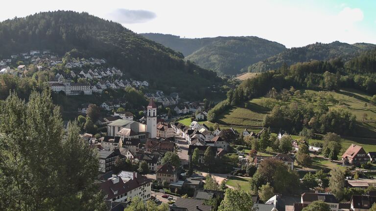 Dieses Bild zeigt eine Webcam-Aufnahme von Ottenhöfen, aufgenommen am Montag, den 14.09.2026 um 09:50 Uhr