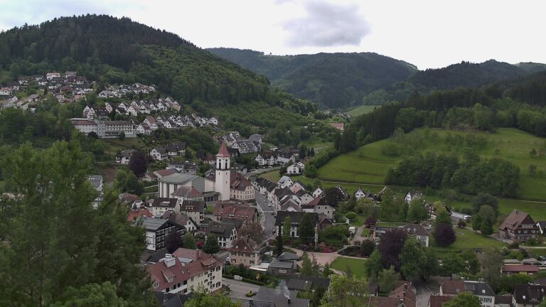 Dieses Bild zeigt eine Webcam-Aufnahme von Ottenhöfen, aufgenommen am Samstag, den 16.05.2026 um 11:30 Uhr