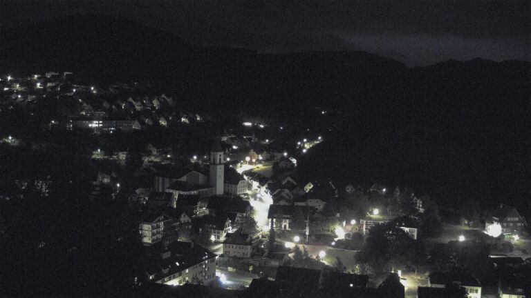 Dieses Bild zeigt eine Webcam-Aufnahme von Ottenhöfen, aufgenommen am Donnerstag, den 14.05.2026 um 04:30 Uhr