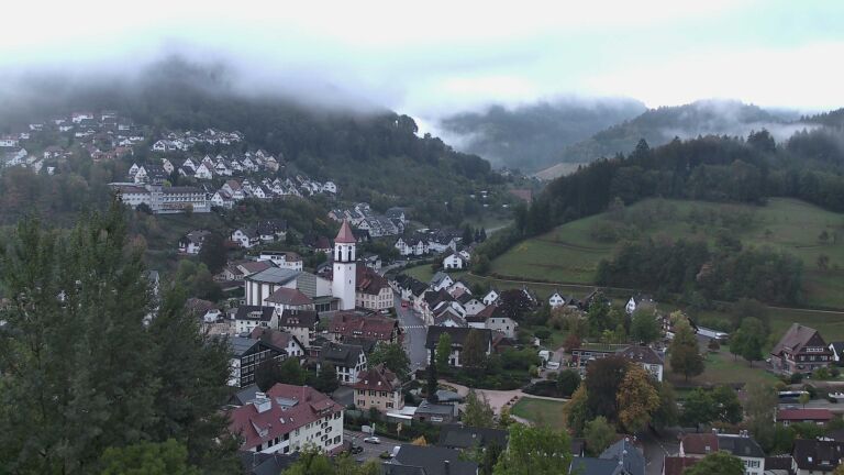 Dieses Bild zeigt eine Webcam-Aufnahme von Ottenhöfen, aufgenommen am Freitag, den 02.10.2026 um 07:30 Uhr