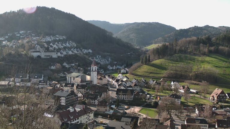 Dieses Bild zeigt eine Webcam-Aufnahme von Ottenhöfen, aufgenommen am Mittwoch, den 18.03.2026 um 08:50 Uhr