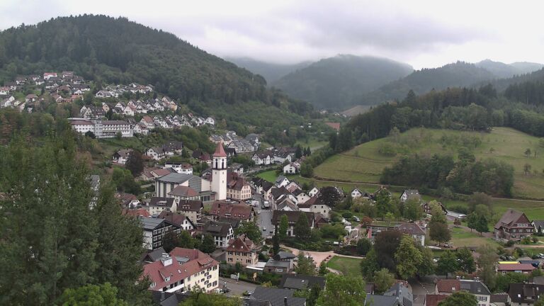 Dieses Bild zeigt eine Webcam-Aufnahme von Ottenhöfen, aufgenommen am Mittwoch, den 16.09.2026 um 10:00 Uhr