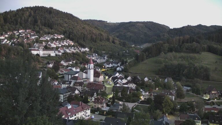 Dieses Bild zeigt eine Webcam-Aufnahme von Ottenhöfen, aufgenommen am Montag, den 21.09.2026 um 19:50 Uhr