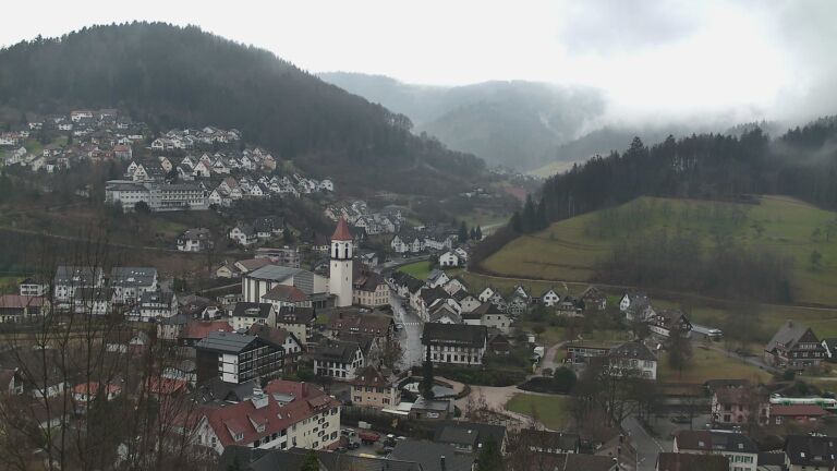 Dieses Bild zeigt eine Webcam-Aufnahme von Ottenhöfen, aufgenommen am Dienstag, den 03.02.2026 um 11:30 Uhr