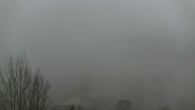 Dieses Bild zeigt eine Webcam-Aufnahme von Ottenhöfen, aufgenommen am Mittwoch, den 28.01.2026 um 10:10 Uhr