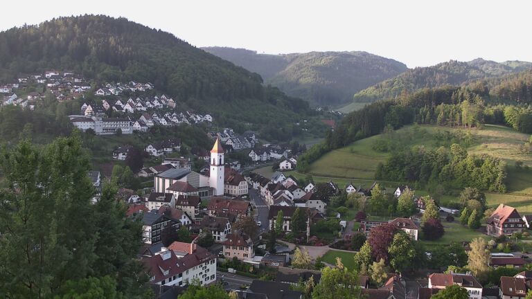 Dieses Bild zeigt eine Webcam-Aufnahme von Ottenhöfen, aufgenommen am Donnerstag, den 21.05.2026 um 06:40 Uhr