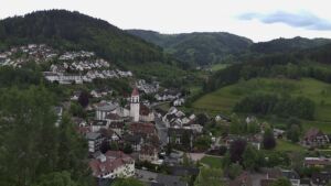 Dieses Bild zeigt eine Webcam-Aufnahme von Ottenhöfen, aufgenommen am Dienstag, den 19.05.2026 um 16:20 Uhr