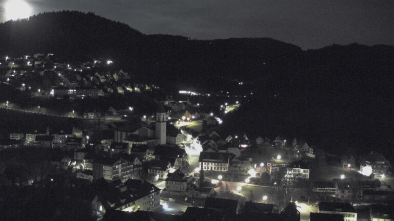 Dieses Bild zeigt eine Webcam-Aufnahme von Ottenhöfen, aufgenommen am Sonntag, den 05.04.2026 um 00:30 Uhr