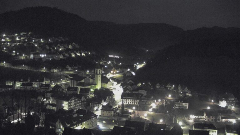 Dieses Bild zeigt eine Webcam-Aufnahme von Ottenhöfen, aufgenommen am Sonntag, den 01.02.2026 um 05:50 Uhr