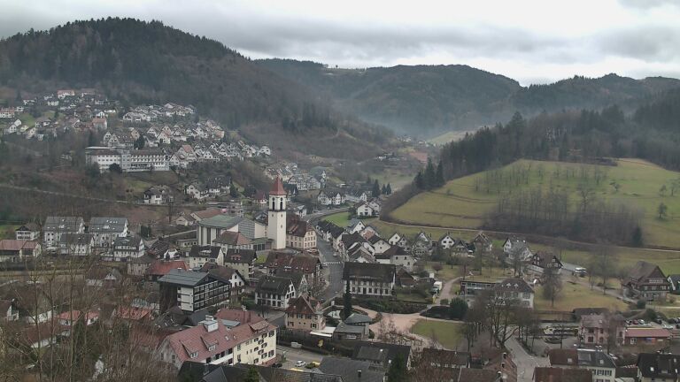 Dieses Bild zeigt eine Webcam-Aufnahme von Ottenhöfen, aufgenommen am Sonntag, den 01.02.2026 um 11:40 Uhr