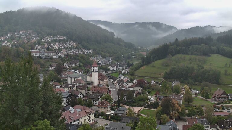Dieses Bild zeigt eine Webcam-Aufnahme von Ottenhöfen, aufgenommen am Montag, den 19.10.2026 um 11:40 Uhr
