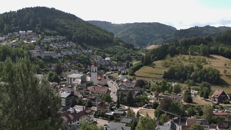 Dieses Bild zeigt eine Webcam-Aufnahme von Ottenhöfen, aufgenommen am Mittwoch, den 05.08.2026 um 11:10 Uhr
