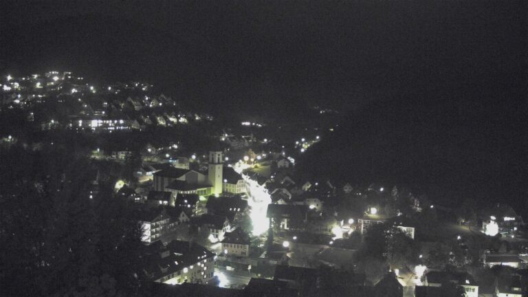 Dieses Bild zeigt eine Webcam-Aufnahme von Ottenhöfen, aufgenommen am Mittwoch, den 21.10.2026 um 20:30 Uhr
