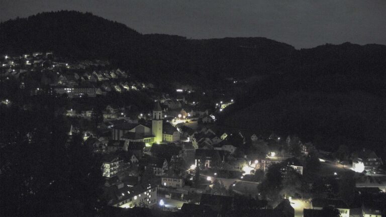 Dieses Bild zeigt eine Webcam-Aufnahme von Ottenhöfen, aufgenommen am Montag, den 28.09.2026 um 05:00 Uhr