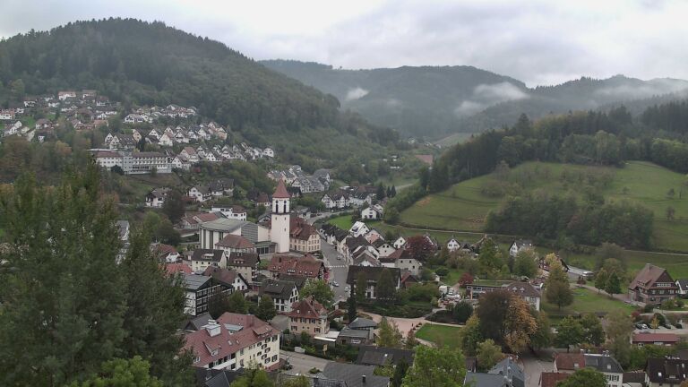 Dieses Bild zeigt eine Webcam-Aufnahme von Ottenhöfen, aufgenommen am Montag, den 19.10.2026 um 10:20 Uhr