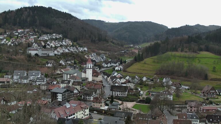 Dieses Bild zeigt eine Webcam-Aufnahme von Ottenhöfen, aufgenommen am Mittwoch, den 11.03.2026 um 12:30 Uhr