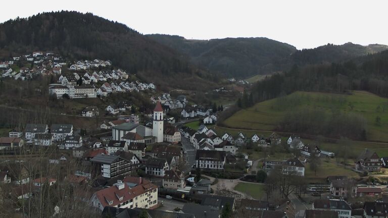 Dieses Bild zeigt eine Webcam-Aufnahme von Ottenhöfen, aufgenommen am Samstag, den 07.02.2026 um 15:50 Uhr