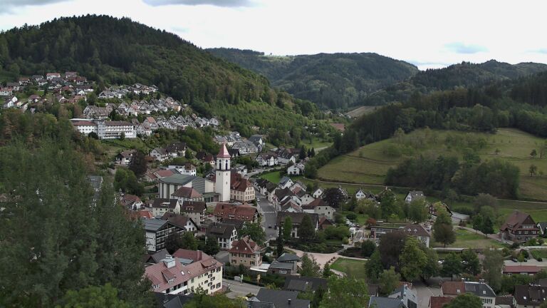 Dieses Bild zeigt eine Webcam-Aufnahme von Ottenhöfen, aufgenommen am Mittwoch, den 09.09.2026 um 16:30 Uhr