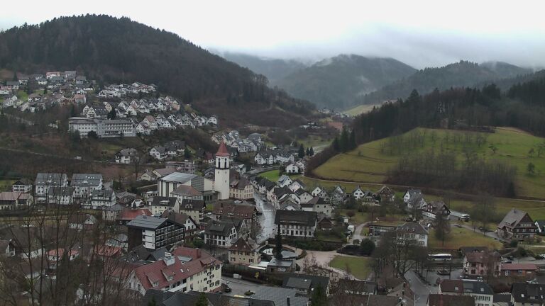 Dieses Bild zeigt eine Webcam-Aufnahme von Ottenhöfen, aufgenommen am Montag, den 26.01.2026 um 15:00 Uhr