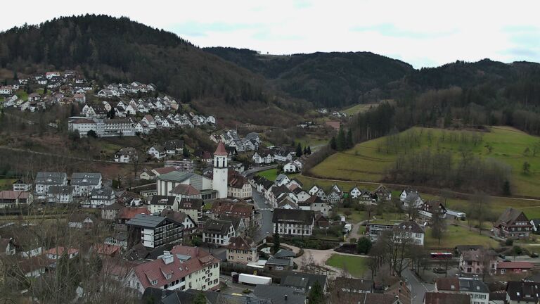 Dieses Bild zeigt eine Webcam-Aufnahme von Ottenhöfen, aufgenommen am Donnerstag, den 19.02.2026 um 12:40 Uhr