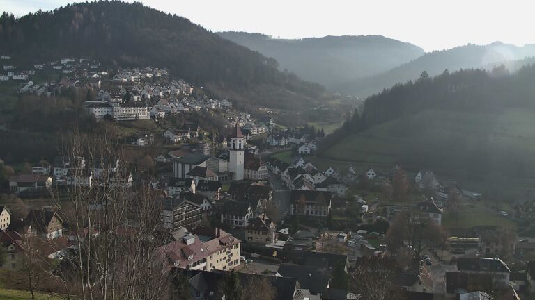 Dieses Bild zeigt eine Webcam-Aufnahme von Ottenhöfen, aufgenommen am Freitag, den 12.12.2025 um 14:30 Uhr