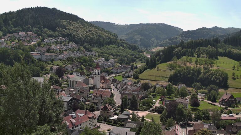 Dieses Bild zeigt eine Webcam-Aufnahme von Ottenhöfen, aufgenommen am Dienstag, den 23.06.2026 um 13:10 Uhr