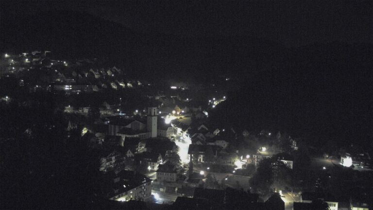Dieses Bild zeigt eine Webcam-Aufnahme von Ottenhöfen, aufgenommen am Montag, den 05.10.2026 um 00:30 Uhr