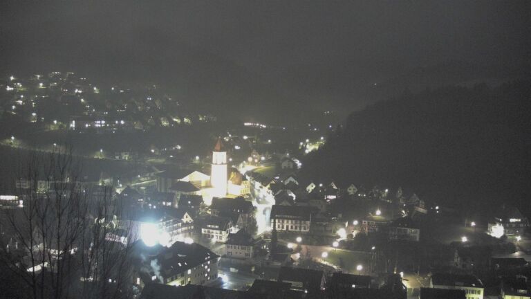 Dieses Bild zeigt eine Webcam-Aufnahme von Ottenhöfen, aufgenommen am Samstag, den 28.03.2026 um 19:40 Uhr