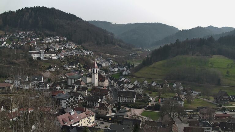 Dieses Bild zeigt eine Webcam-Aufnahme von Ottenhöfen, aufgenommen am Freitag, den 06.03.2026 um 15:30 Uhr