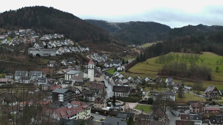 Dieses Bild zeigt eine Webcam-Aufnahme von Ottenhöfen, aufgenommen am Montag, den 16.02.2026 um 14:50 Uhr