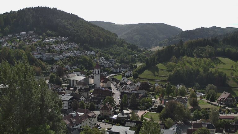 Dieses Bild zeigt eine Webcam-Aufnahme von Ottenhöfen, aufgenommen am Montag, den 21.09.2026 um 12:10 Uhr