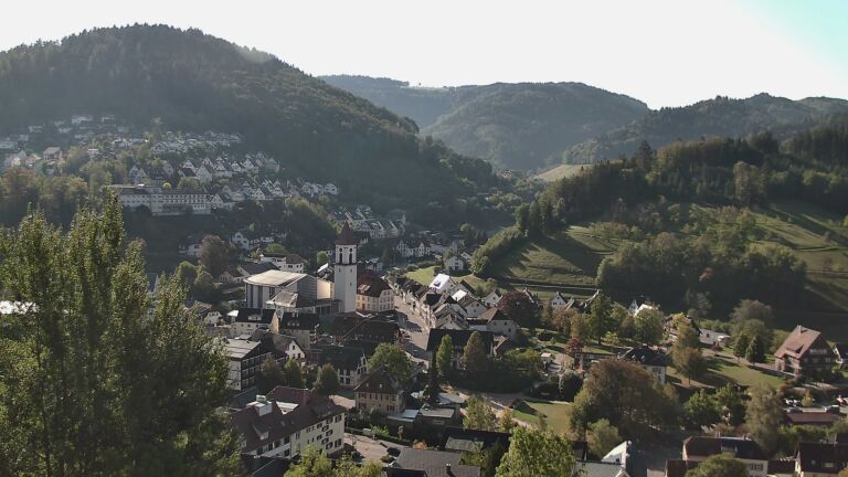 Dieses Bild zeigt eine Webcam-Aufnahme von Ottenhöfen, aufgenommen am Dienstag, den 06.10.2026 um 10:30 Uhr