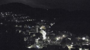Dieses Bild zeigt eine Webcam-Aufnahme von Ottenhöfen, aufgenommen am Montag, den 31.08.2026 um 04:00 Uhr