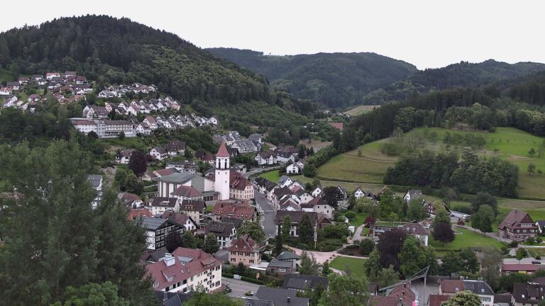 Dieses Bild zeigt eine Webcam-Aufnahme von Ottenhöfen, aufgenommen am Dienstag, den 16.06.2026 um 05:40 Uhr