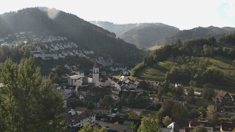 Dieses Bild zeigt eine Webcam-Aufnahme von Ottenhöfen, aufgenommen am Freitag, den 02.10.2026 um 10:00 Uhr