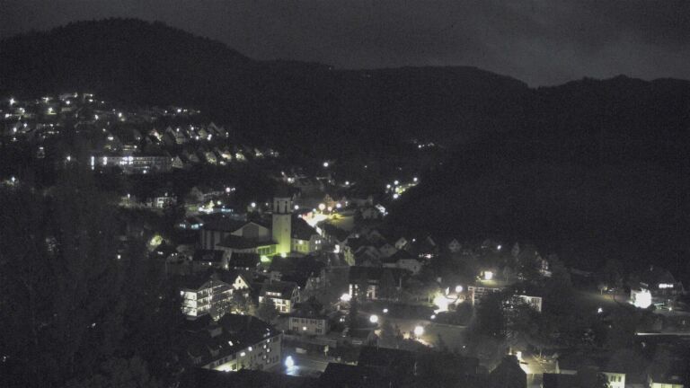 Dieses Bild zeigt eine Webcam-Aufnahme von Ottenhöfen, aufgenommen am Samstag, den 24.10.2026 um 22:30 Uhr