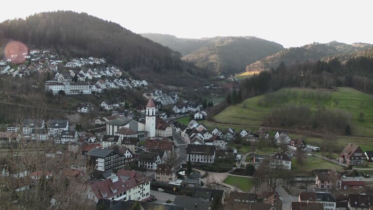 Dieses Bild zeigt eine Webcam-Aufnahme von Ottenhöfen, aufgenommen am Donnerstag, den 05.03.2026 um 08:00 Uhr