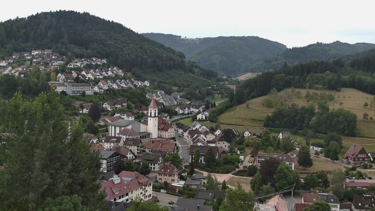 Dieses Bild zeigt eine Webcam-Aufnahme von Ottenhöfen, aufgenommen am Mittwoch, den 15.07.2026 um 09:10 Uhr