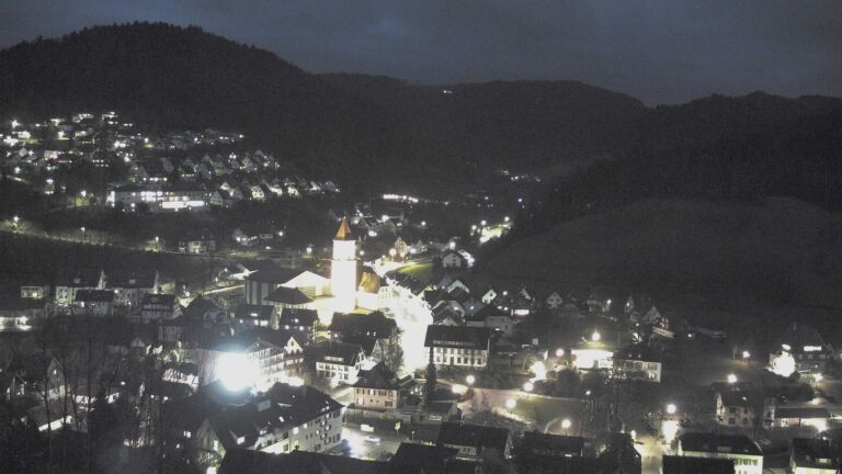 Dieses Bild zeigt eine Webcam-Aufnahme von Ottenhöfen, aufgenommen am Donnerstag, den 19.02.2026 um 18:40 Uhr